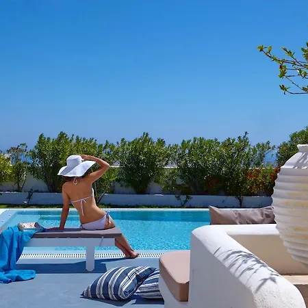 Aleria Santorini * Мессария