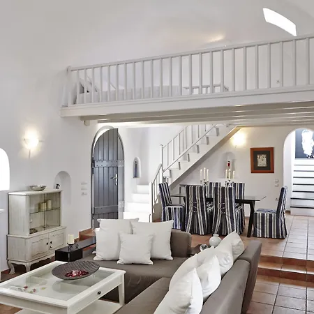 Вилла Aleria Santorini